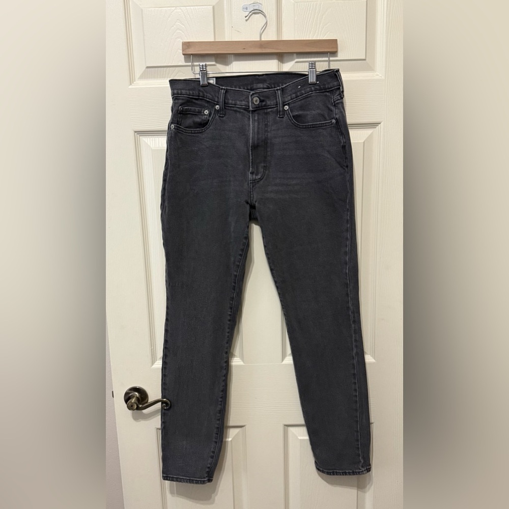 Abercrombie & Fitch Men’s Black/Gray Athletic Slim Denim Jeans